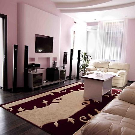 Imperial Hotel Chisinau Room photo